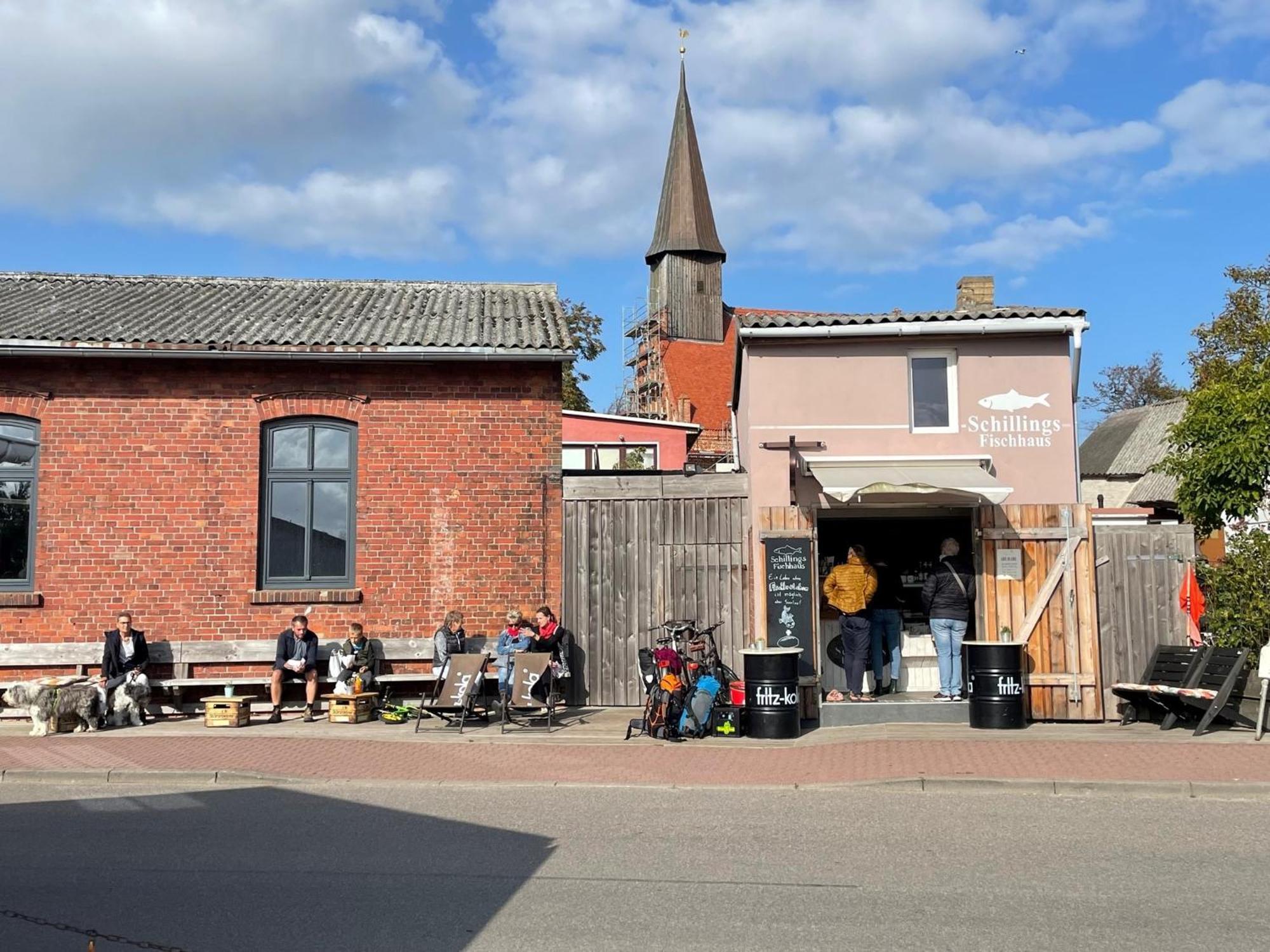 Ruegenferienhaus - Schaprode Hafen エクステリア 写真